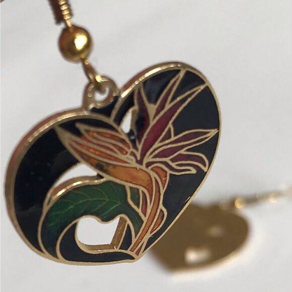 Cloisonné Tropical Flower Heart Shaped Vintage Pierced Earrings - Picture 13 of 14